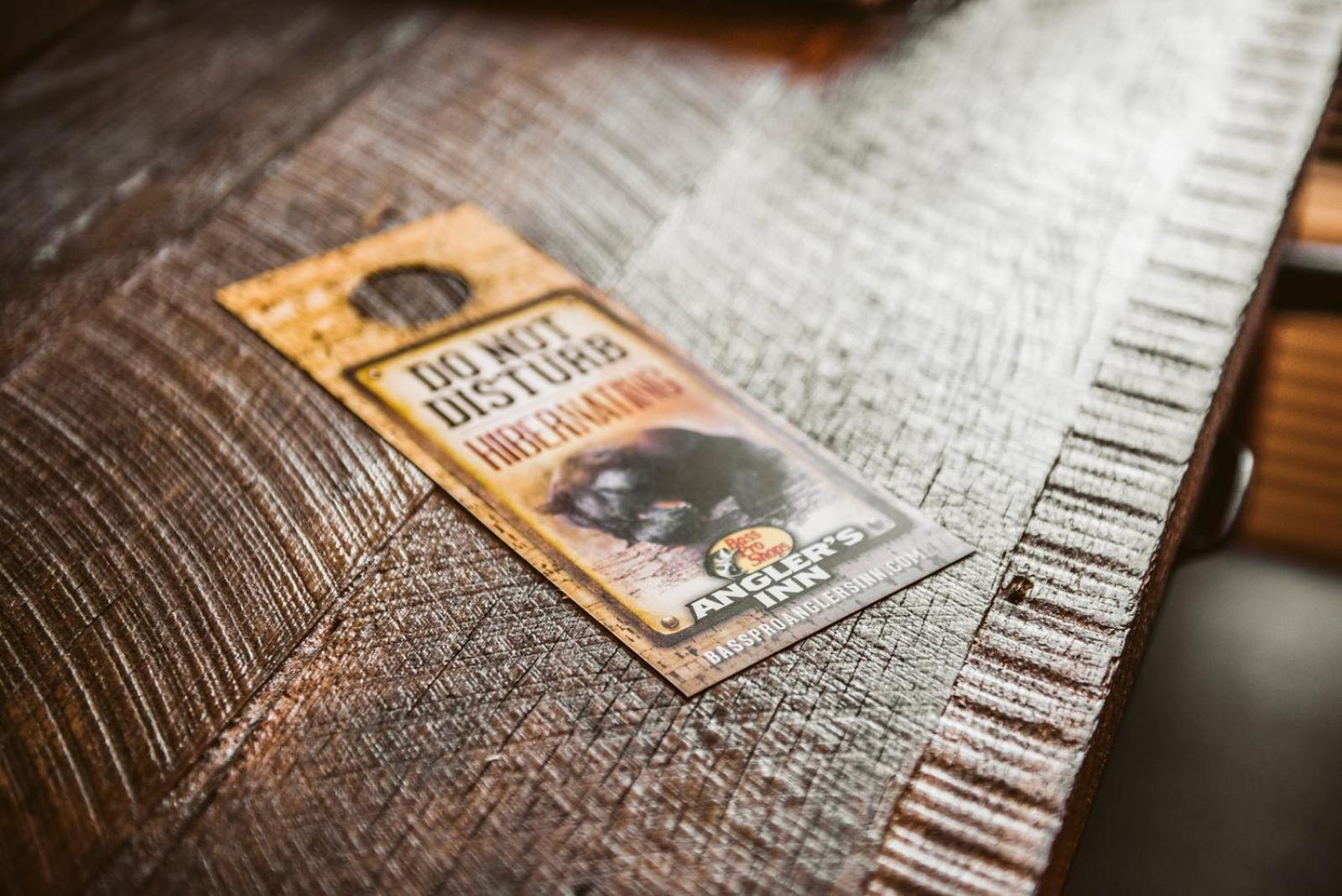 Bass Pro Shops Angler'S Lodge Springfield Bagian luar foto